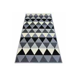 Dywany Lusczow Kusový koberec BCF BASE TRIANGLES 3813 trojúhelníky černý/šedý, velikost 160x220