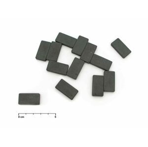 Magnet obdélník šedý 15x28mm -