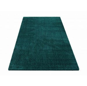Metrážový koberec Kamel typu Shaggy zelený