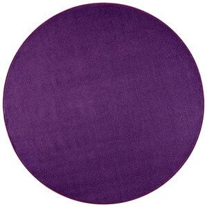 Kusový koberec Nasty 101150 Purple kruh - 133x133 (průměr) kruh cm Hanse Home Collection koberce