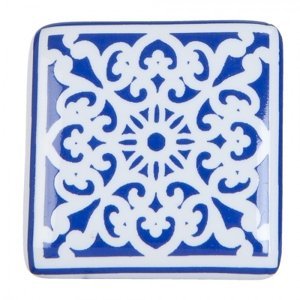 Keramická úchytka s modro-bílými ornamenty