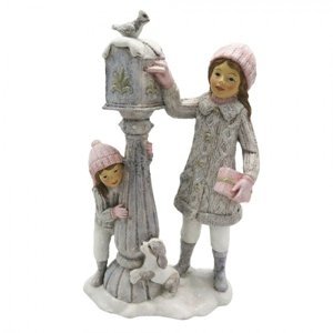 Zimní dekorace dívky u poštovní schránky – 13x7x22 cm