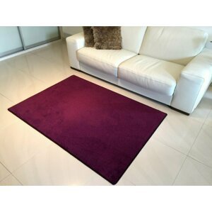 Kusový fialový koberec Eton (Varianta: 1 m2 s obšitím)