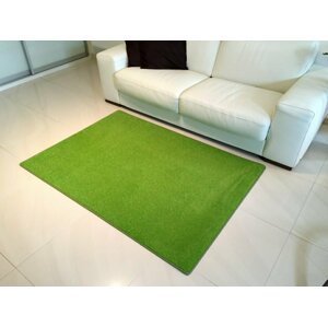 Kusový zelený koberec Eton (Varianta: 1 m2 s obšitím)