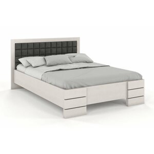 Dřevěná postel Gotland High, borovice (Rozměr: 200x200 cm, Barva dřeva: Bilá, Barva látky: Casablanca 2303)