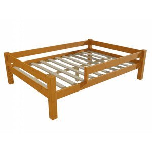 Dětská postel 8X8 01D se zábranou (Rozměr: 120 x 200 cm, Barva dřeva: moření olše)