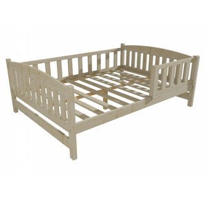Dětská postel DP 002 XL se zábranou (Rozměr: 120 x 200 cm, Barva dřeva: surové dřevo)