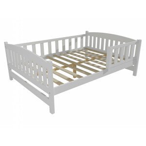 Dětská postel DP 002 XL se zábranou (Rozměr: 120 x 200 cm, Barva dřeva: barva bílá)