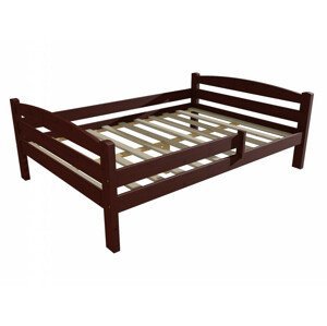 Dětská postel DP 005 XL se zábranou (Rozměr: 120 x 200 cm, Barva dřeva: moření ořech)