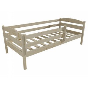 Dětská postel DP 020 se zábranou (Rozměr: 90 x 190 cm, Barva dřeva: surové dřevo)