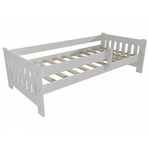 Dětská postel DP 022 se zábranou (Rozměr: 70 x 160 cm, Barva dřeva: barva bílá)