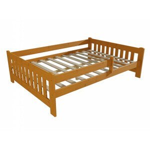 Dětská postel DP 022 XL se zábranou (Rozměr: 120 x 200 cm, Barva dřeva: moření olše)