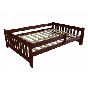 Dětská postel DP 022 XL se zábranou (Rozměr: 120 x 200 cm, Barva dřeva: moření ořech)