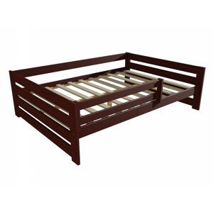 Dětská postel DP 025 XL se zábranou (Rozměr: 120 x 200 cm, Barva dřeva: moření ořech)