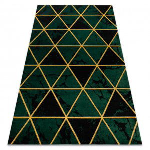 Koberec EMERALD výhradní 1020 glamour, stylový mramor, trojúhelníky lahvově zelená / zlato (Velikost: 140x190 cm)