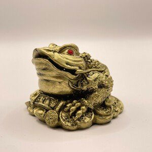Soška Feng Shui - Třínohá žába sedící na mincích