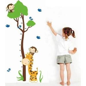 Samolepka na zeď "Dětský metr - Žirafa se stromem" 75x150 cm