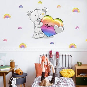 Dětské samolepky na zeď - Veselý medvídek s barevnými duhami