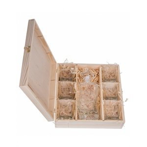 Dřevěná krabička na šest panáků a láhev 32 x 32 x 11 cm - Přírodní