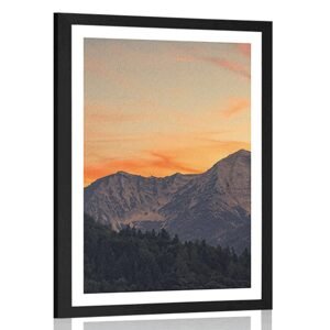 Plakát s paspartou západ slunce na horách