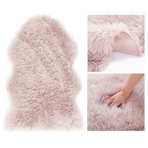 Pudrově růžový koberec DOKKA z umělé ovčí kůže 75x150cm