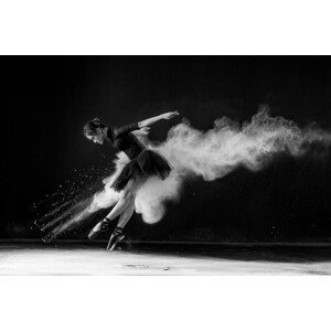 Umělecká fotografie Jumping Ballerina, Lisdiyanto Suhardjo, (40 x 26.7 cm)