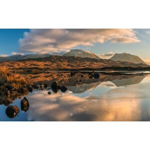 Umělecká fotografie Lochan na h-Achlaise Reflections Panoramic #1 crop, Matt Anderson Photography, (40 x 24.6 cm)