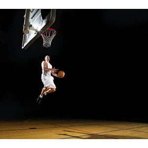 Umělecká fotografie Basketball player slam dunking ball, D Miralle, (40 x 35 cm)
