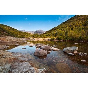 Umělecká fotografie River in Corsica, dulezidar, (40 x 26.7 cm)