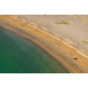 Umělecká fotografie Longufjorur beach from Ultra Light Plane, Rune Johansen, (40 x 26.7 cm)