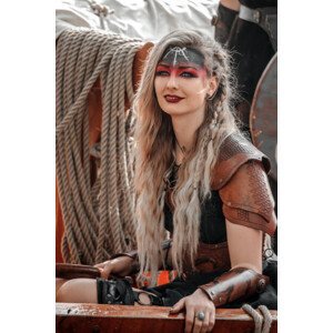 Umělecký tisk Viking Warrior female sailing on a, Lorado, (26.7 x 40 cm)