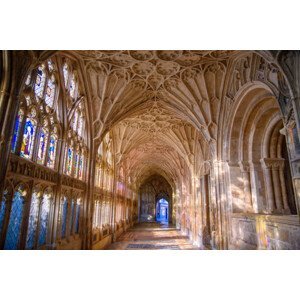 Umělecká fotografie The cloisters of Gloucester Cathedral in, momo11353, (40 x 26.7 cm)
