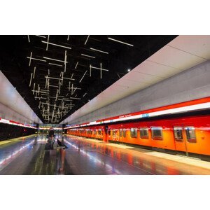 Umělecká fotografie Subway train at one of Helsinki's, Tuomas A. Lehtinen, (40 x 26.7 cm)