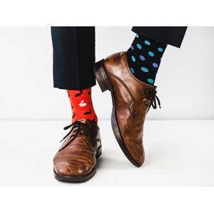 Umělecká fotografie Office Manager in stylish shoes and bright socks, Sviatlana Barchan, (40 x 30 cm)