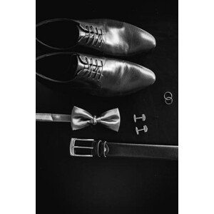 Umělecká fotografie Black man's shoes, cufflinks, wedding rings,, Nadtochiy, (26.7 x 40 cm)