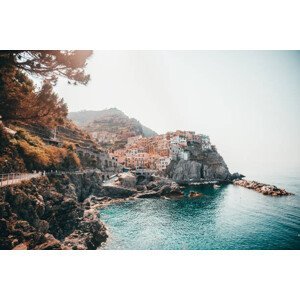 Umělecká fotografie Landscape image of famous Cinque Terre, Italy, Carol Yepes, (40 x 26.7 cm)