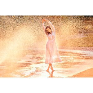 Umělecká fotografie Summer fun on splash, Jane Khomi, (40 x 26.7 cm)