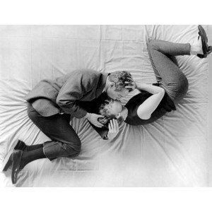 Umělecká fotografie Paul Newman And Joanne Woodward, A New Kind Of Love 1963 Directed By Melville Shavelson, (40 x 30 cm)