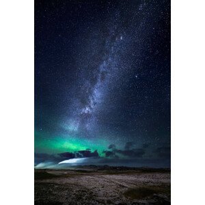 Umělecká fotografie Aurora Borealis with the Milky Way, Arctic-Images, (26.7 x 40 cm)