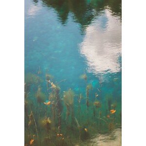 Umělecká fotografie Cool natural gradient over the lake, Javier Pardina, (26.7 x 40 cm)