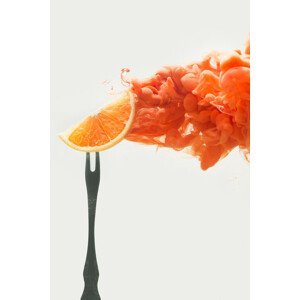 Umělecká fotografie Disintegrated orange, Dina Belenko, (26.7 x 40 cm)