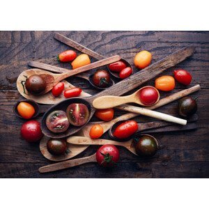 Umělecká fotografie Spoons&tomatoes, Karina Aleksandrova, (40 x 26.7 cm)