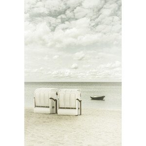 Umělecká fotografie Idyllic Baltic Sea with typical beach chairs | Vintage, Melanie Viola, (26.7 x 40 cm)