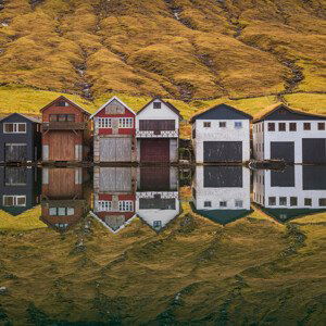 Umělecká fotografie Fishing Huts, Carlos Grury Santos, (40 x 40 cm)