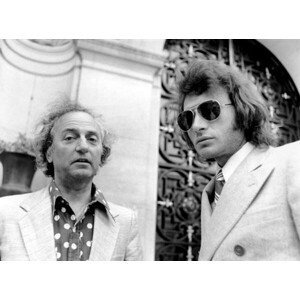 Umělecká fotografie Director Francois Reichenbach and Singer Johnny Hallyday in 1972, (40 x 30 cm)