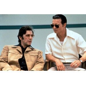 Umělecká fotografie Al Pacino And Johnny Depp, Donnie Brasco 1997 Directed By Mike Newell, (40 x 26.7 cm)