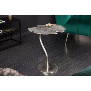 Estila Art-deco designový příruční stolek Ginko ve tvaru listu stříbrný 53cm