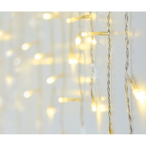 Vánoční světelný déšť 180 LED, IP44, 6 m, teplá bílá