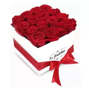 Bílá krabice červených růží 16 ks