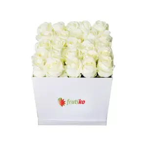Bílá krabice bílých růží 9 ks